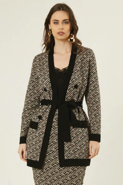 Maison Form’elle Cardigan Beige/Black