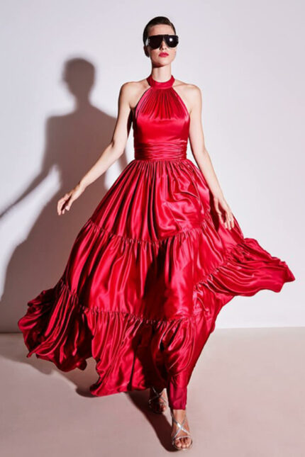 Abito Lungo Allure in raso con Scollo all'Americana