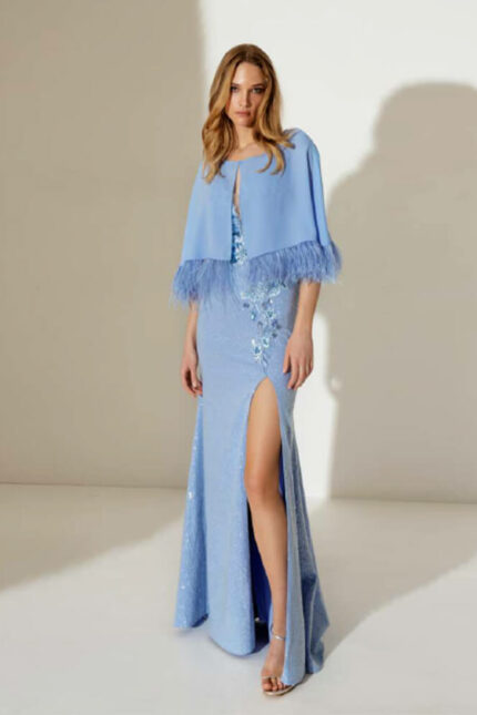 Abito Allure Lungo con Paillettes e Spolverino con Piume